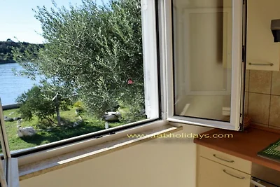 Ferienhaus in Rab mit Schwimmbecken