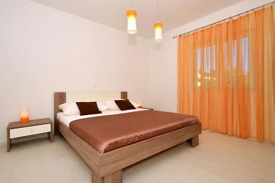 Holiday Home Mery - Two Bedroom House