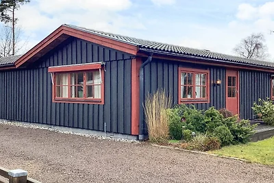 4 sterren vakantie huis in ELDSBERGA