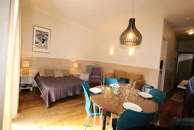 Studio für 3 Personen