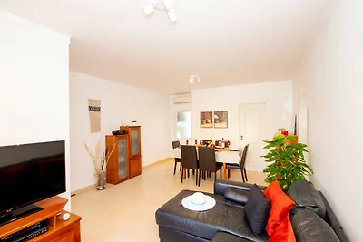 Oasis Park Apartment mit Gemeinschaftspool