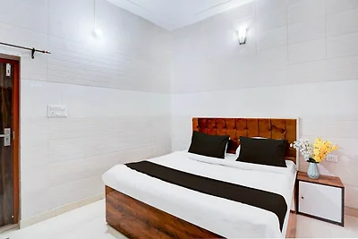 Hotel O Rahul Vihar Ghaziabad