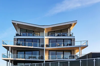 Moderne Auszeit direkt am Wasser