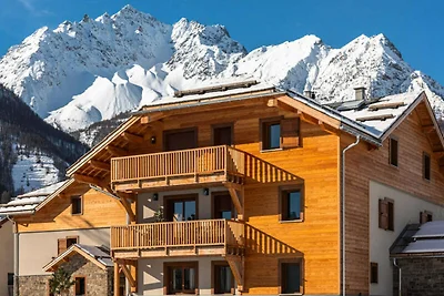 Apartment in Serre Chevalier mit Terrasse