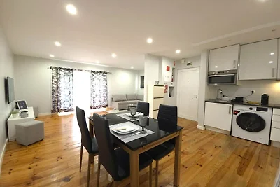 Wohnung in Sesimbra mit Meeresterrasse