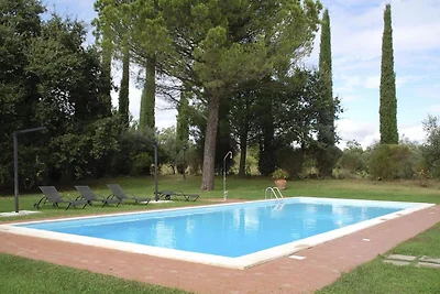 Casa appartata a Sanfatucchio con piscina...