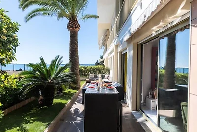 Appartement in Palm Beach met uitzicht op zee