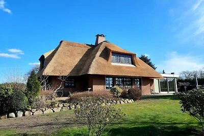 Casa frisona vicino al Mare dei Wadden