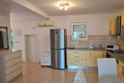 Apartments Memunić - Superior One Bedroom Apa...