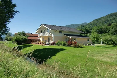 Ferienwohnung mit 2 Schlafzimmer