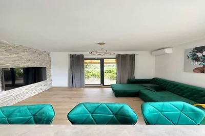 One-Bedroom Apartment With Terrace