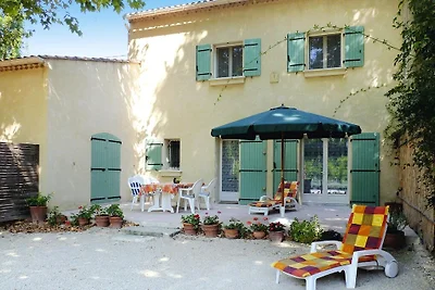 Landhaus mit privater Terrasse, Beaucaire