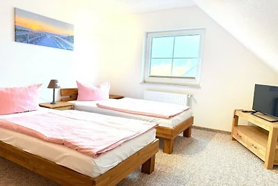 Ferienwohnung mit 2 Schlafzimmer