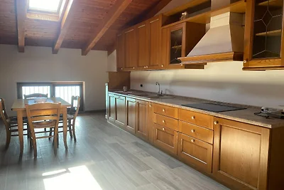 Schöne Apartmentvilla in Limone Sul Garda