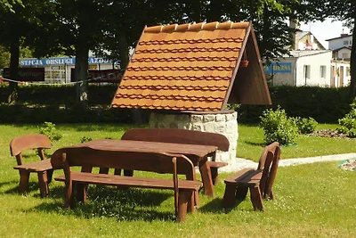 Komfortable Ferienwohnung, Auβenpool, Darlowo