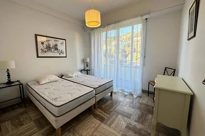 Apartment mit 2 Schlafzimmern und Meerblick