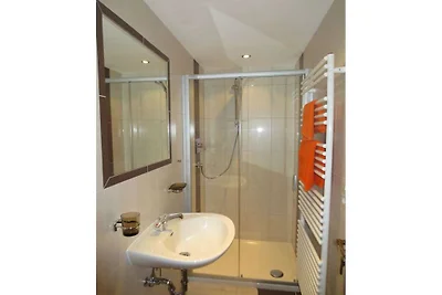 Ferienwohnung in Kappl mit Schwimmbecken