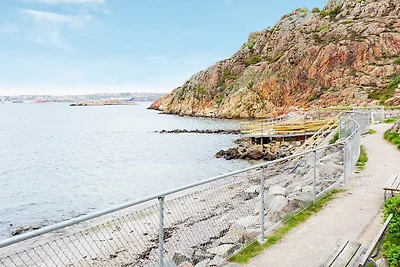 9 persone case ad FISKEBÄCKSKIL