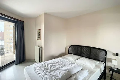 Wohnung nahe Albert Strand mit Terrasse