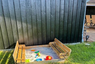 8 persone case ad Væggerløse-By Traum