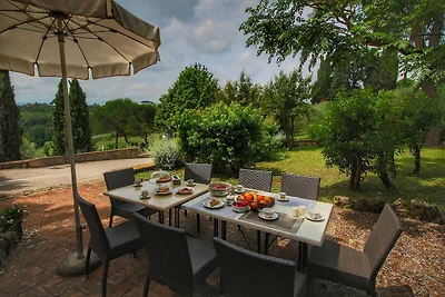 Gemütliches Ferienhaus mit Pool in Siena...