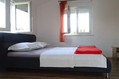 Apartmani Luna - Studio Apartment