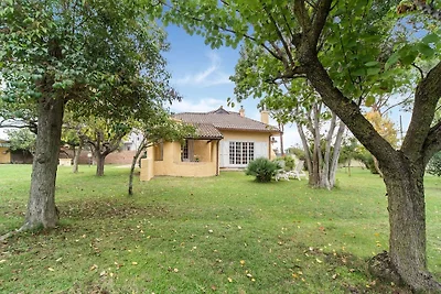 Bellissima casa vacanze ad Ardea con giardino