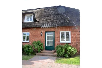 Ferienhaus in Nieblum mit Schwimmbecken