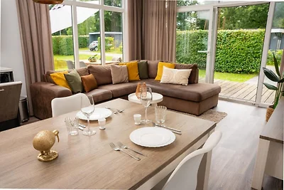 Stilvolle Wald-Familienlodge mit privatem...