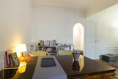 Appartement in Parijs bij Metro 14