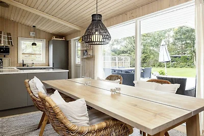 4 Sterne Ferienhaus in Idestrup-By Traum