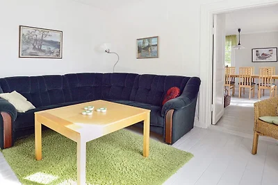 5 Personen Ferienhaus in MARIEFRED-By Traum