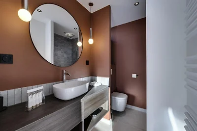 Schöne, brandneue und geräumige Wohnung