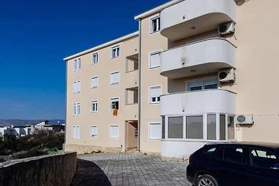 One Bedroom Apartment with Balcony