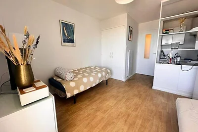 Wohnung in Grau du Roi mit Meerblick