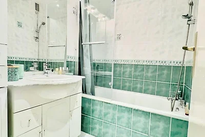 Appartamento a Val Claret con vista sul lago