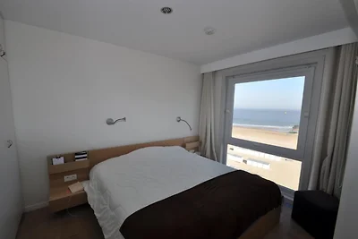Apartment mit 2 Schlafzimmern und Meerblick