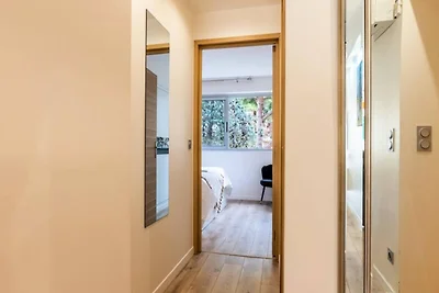 2-Zimmer-Apartment mit Terrasse, 8 Gehminuten...