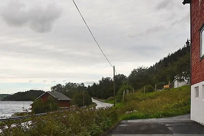 8 persone case ad Åfarnes