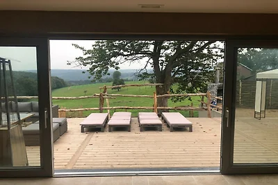 Bauernhaus in Ardennen bei Coo-Wasserfall