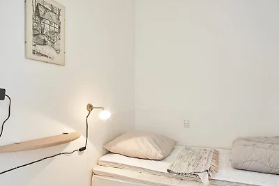 2 Personen Ferienhaus in Aakirkeby-By Traum