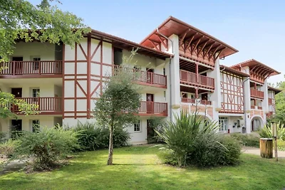 Premium Apartment for 6 near Lake