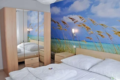Ferienhaus in Röbel mit Schwimmbecken