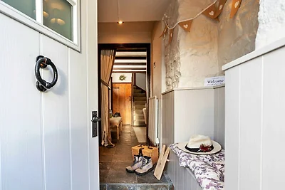 Ferienhaus mit 4 Schlafzimmern in Kirkby Lons...