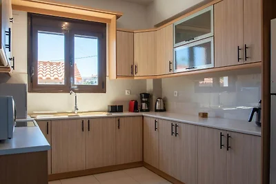 Villa in Sfakaki mit Pool am Strand