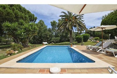 Villa mit Pool, Garten und Wifi