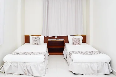 Chic Twin Retreat | Stylish Comfort in Muscat