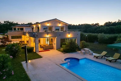 Villa in Barban mit Schwimmbecken