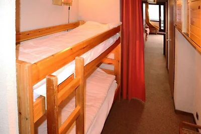 STUDIO NR. 0608 THE CAIRN