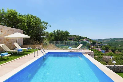 Prächtige Villa in Achlades mit privatem Pool